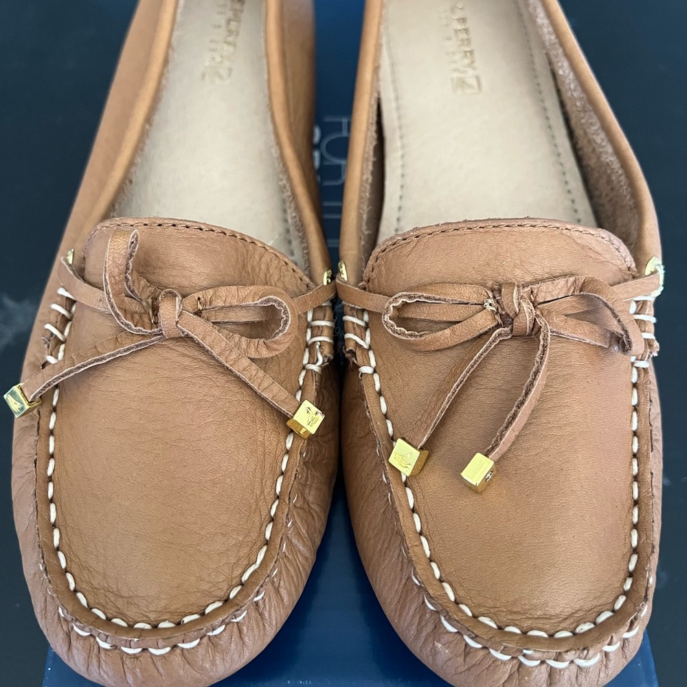 Sperry Tan Loafers with Bow Detail NIB